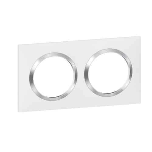 Plaque carrée Dooxie - 2 postes - finition Blanc bague effet chrome - 600842 - Legrand